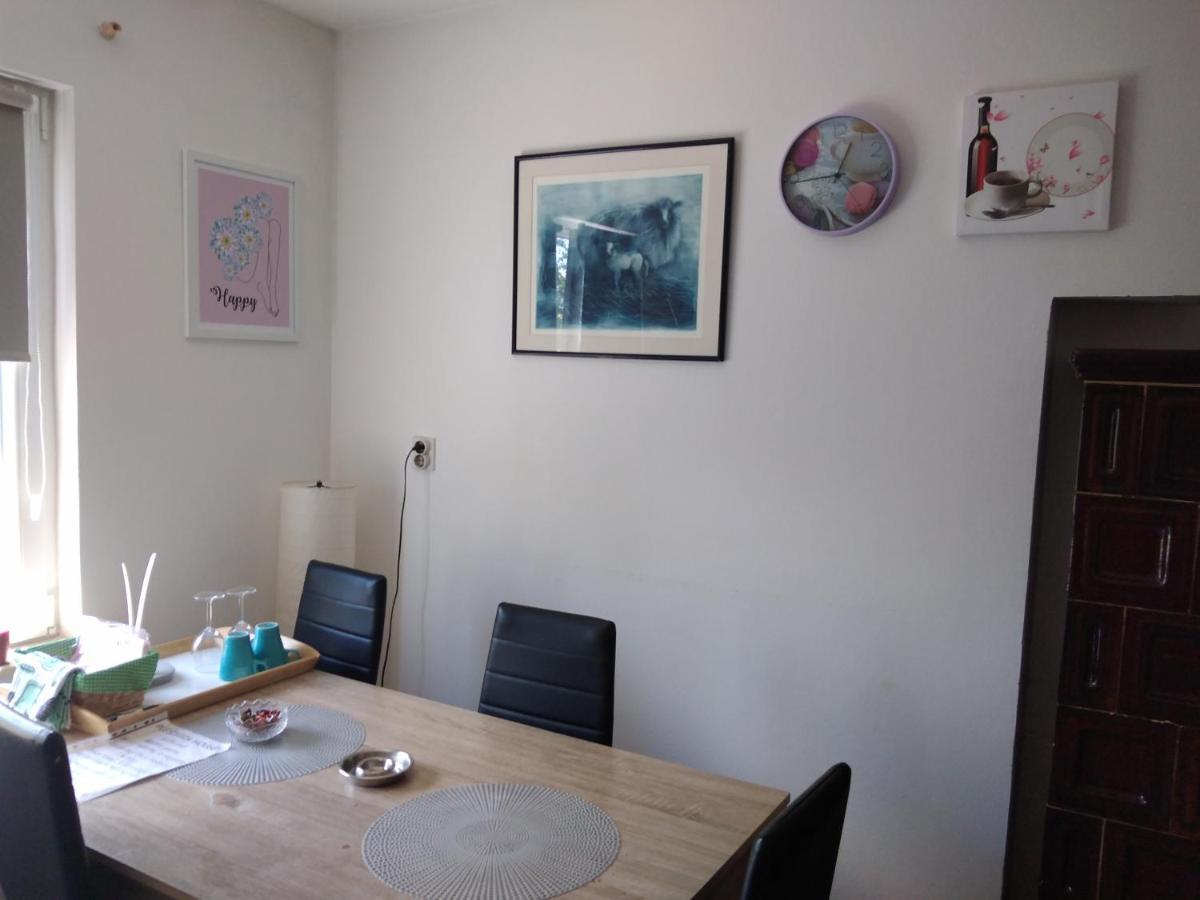 Holiday Home Nature Plesivica ヤストレバースコ エクステリア 写真