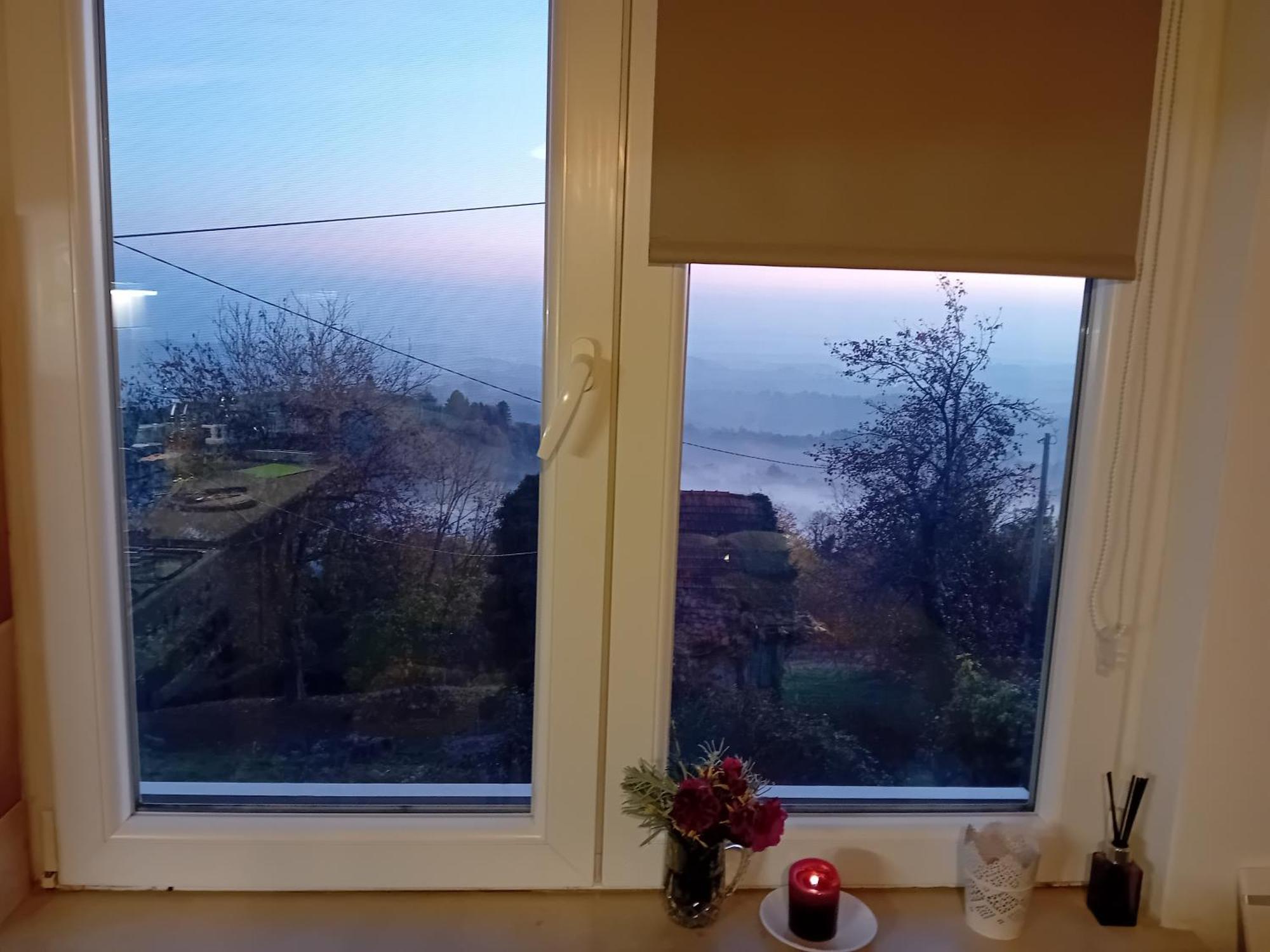 Holiday Home Nature Plesivica ヤストレバースコ エクステリア 写真